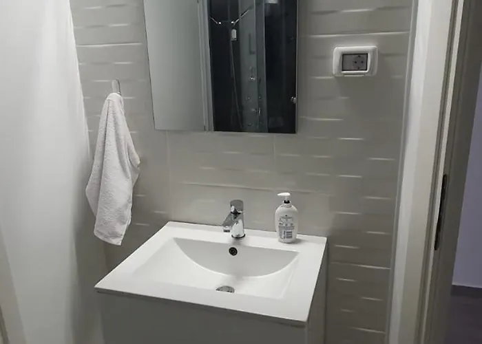 Modern - Luxury & Cozy - Mihai Bravu